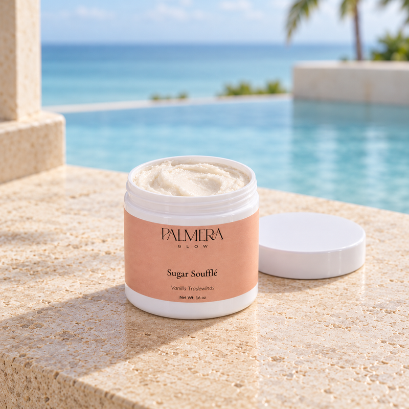 Open 16 oz Vanilla Tradewinds Sugar Soufflé with the lid beside it at a tropical resort